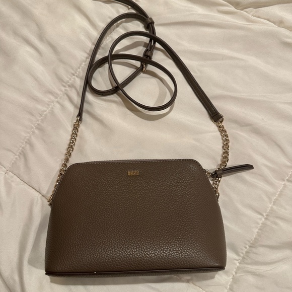 Dkny Handbags - DKNY crossbody purse